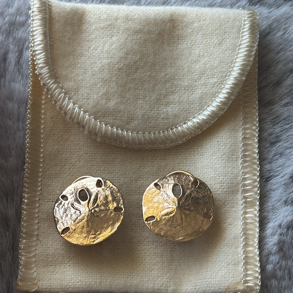 James Avery Retired Sand Dollar Clip On Earrings - Picture 3 of 8